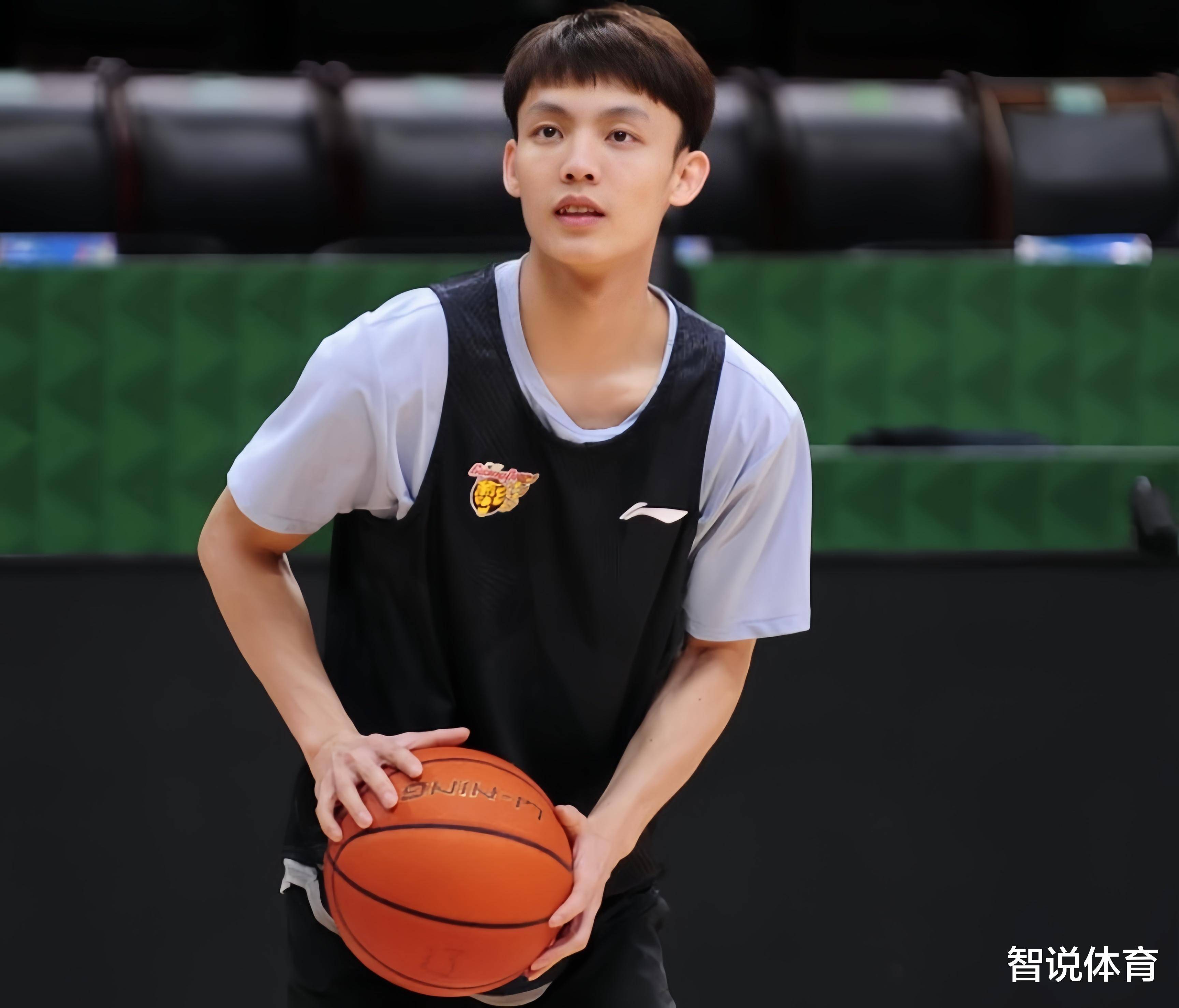 开云体育-广东男篮取得关键胜利,稳健晋级了吗