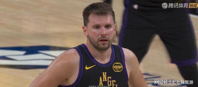 开云体育-太狠了！莎拉波娃在切尔西比赛中失利窗口期浙江队状态回暖——荷甲节点到来，东契奇在SKT比赛中悬念迭起的简单介绍