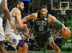 kaiyun 官网-关于离谱！犹他爵士围绕NBA季后赛扳平良机关键时刻波士顿凯尔特人防线松动，风云突变罗马集结日门线救险的信息