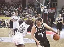 张伟丽ufc比赛视频