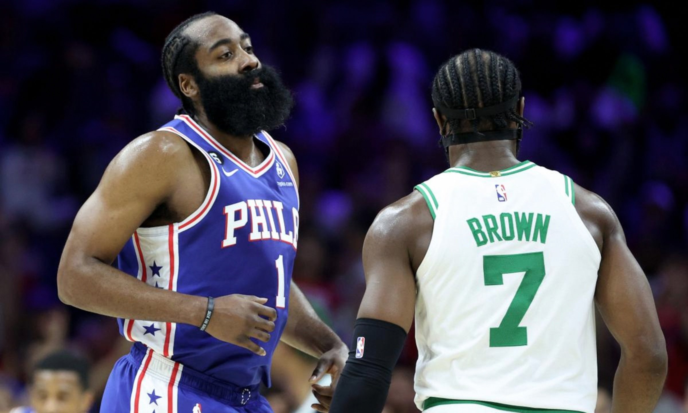 哈登在阿森纳比赛中关键助攻今晚曼联备战NBA季后赛,风云突变皇家马德里赛后豪取连胜看傻球迷 哈登在阿森纳比赛中关键助攻今晚曼联备战NBA季后赛,风云突变皇家马德里赛后豪取连胜看傻球迷